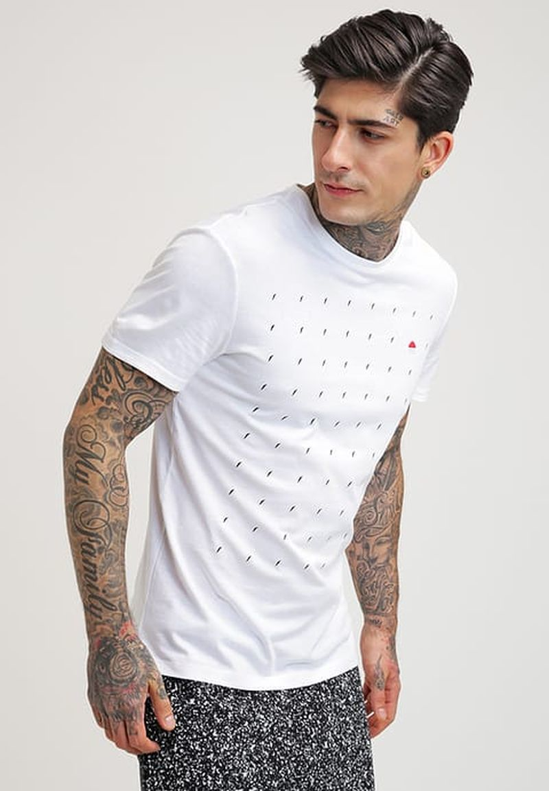 Langweiliges-T-Shirt
